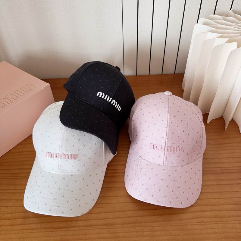 Miumiu Cap 060202